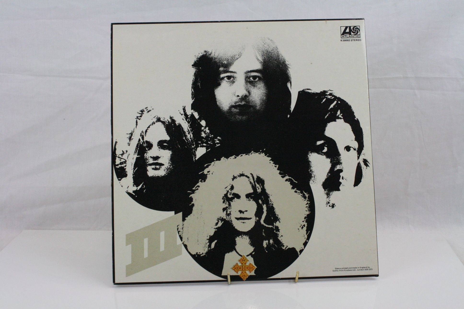 Vinyl - Led Zeppelin - Two LP's to include Three (K50002) and Physical Graffiti (SSK 89400) both - Image 16 of 17