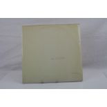 Vinyl - The Beatles - White Album No 0049410 ( PMC 7067/8 ) top loader with black inners, poster and