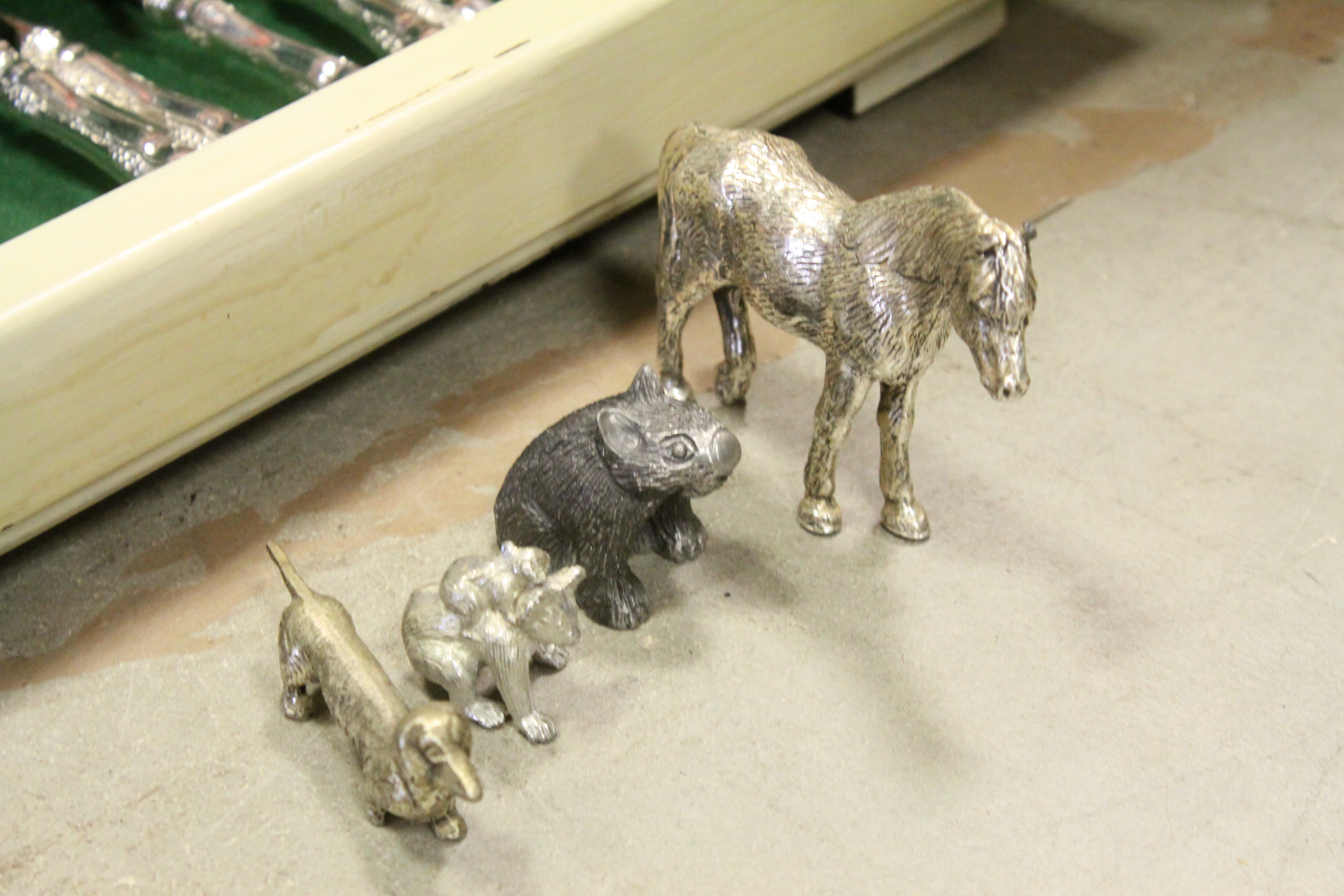 A quantity of silver plate to include teaset ,serving dishes ,boxed cutlery and animal figures - Image 4 of 4