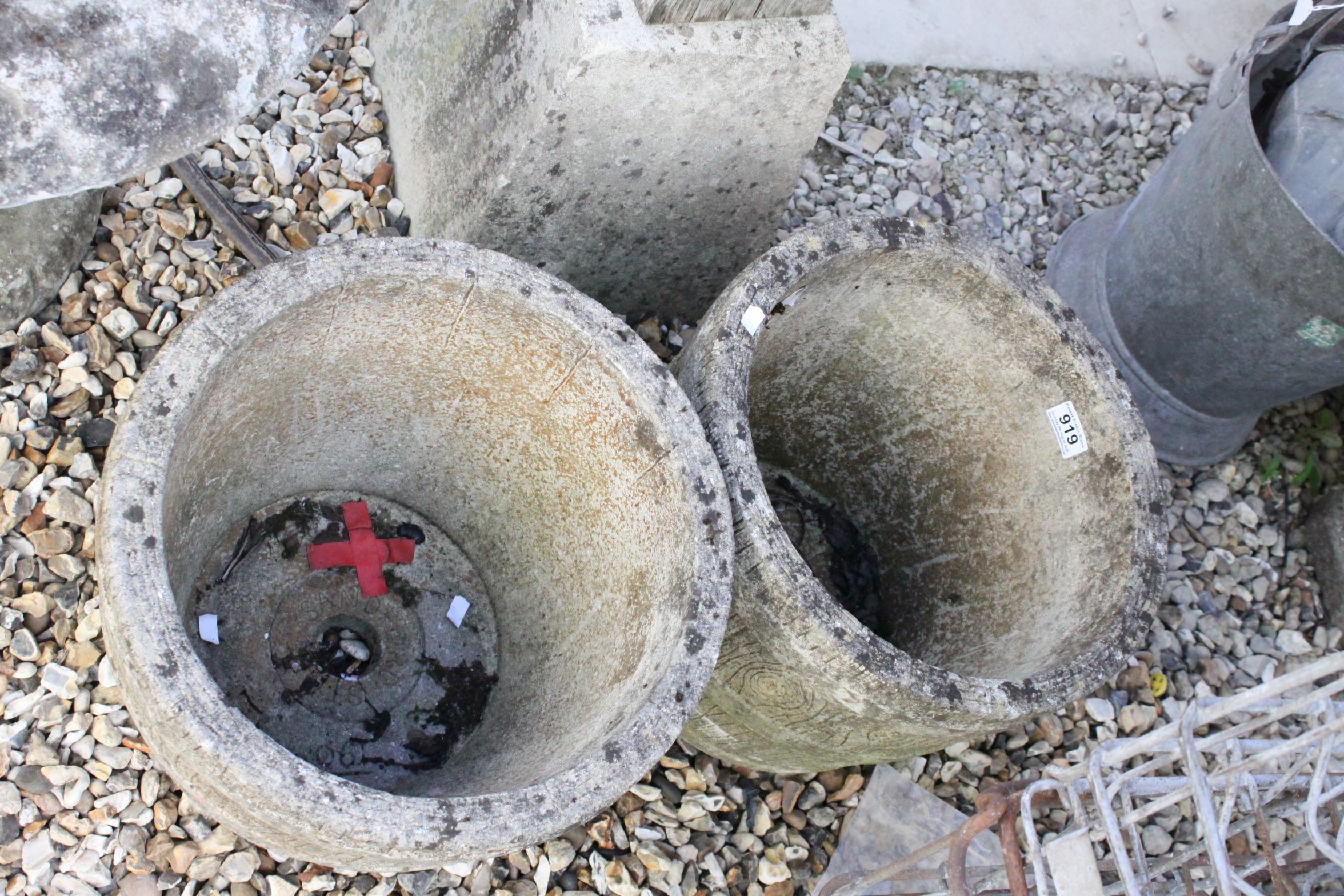 Pair of Reconstituted Garden Planters, 39cms diameter x 29cms high - Image 2 of 2