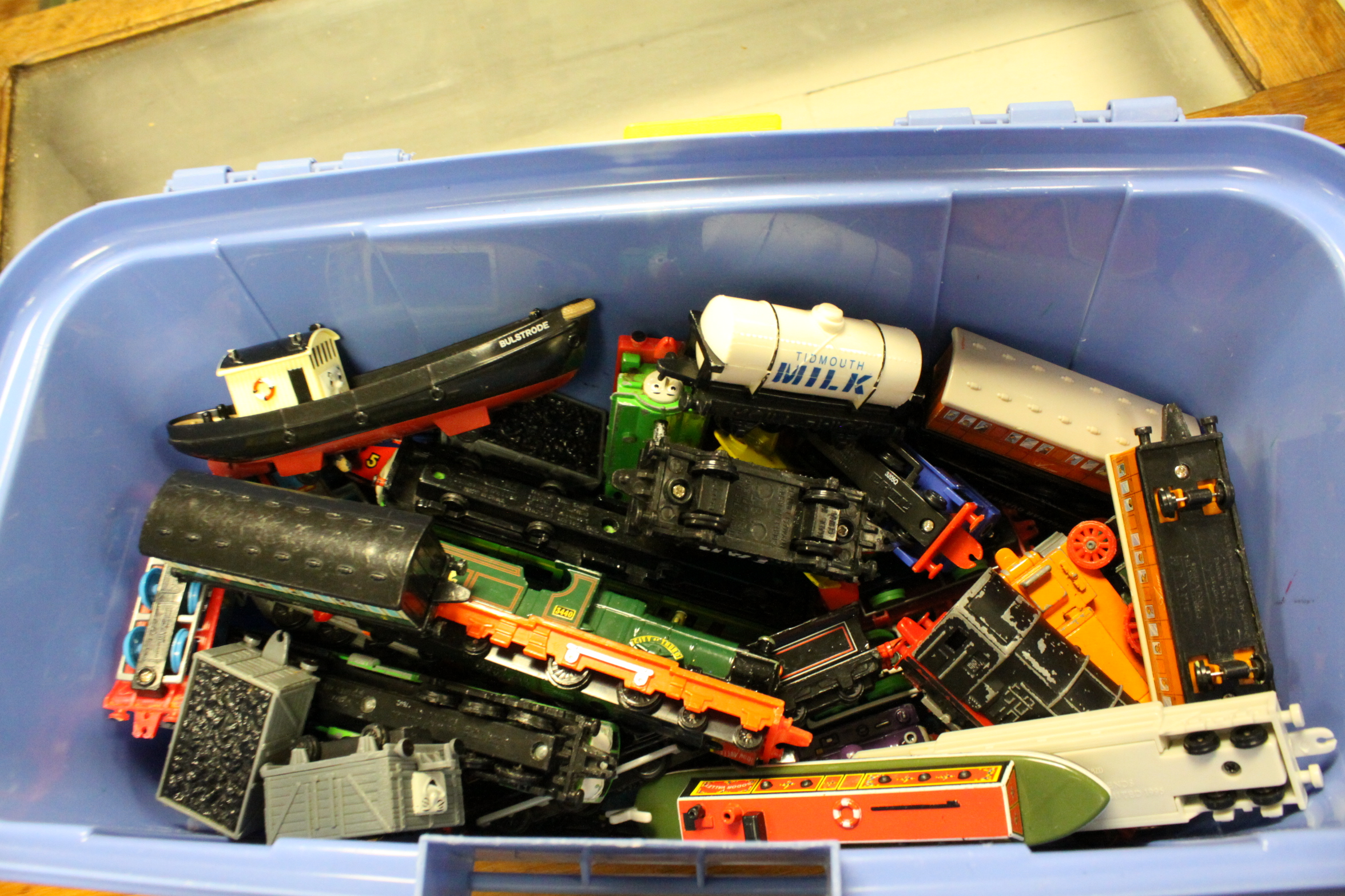 Collection of Ertl Diecast and Plastic Thomas the Tank Engine Trains, Carriages and Wagons - Image 2 of 3