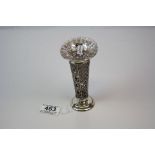 London 1909 William Comyns pierced sided trumpet form epergne/vase, glass wavy rimmed epergne