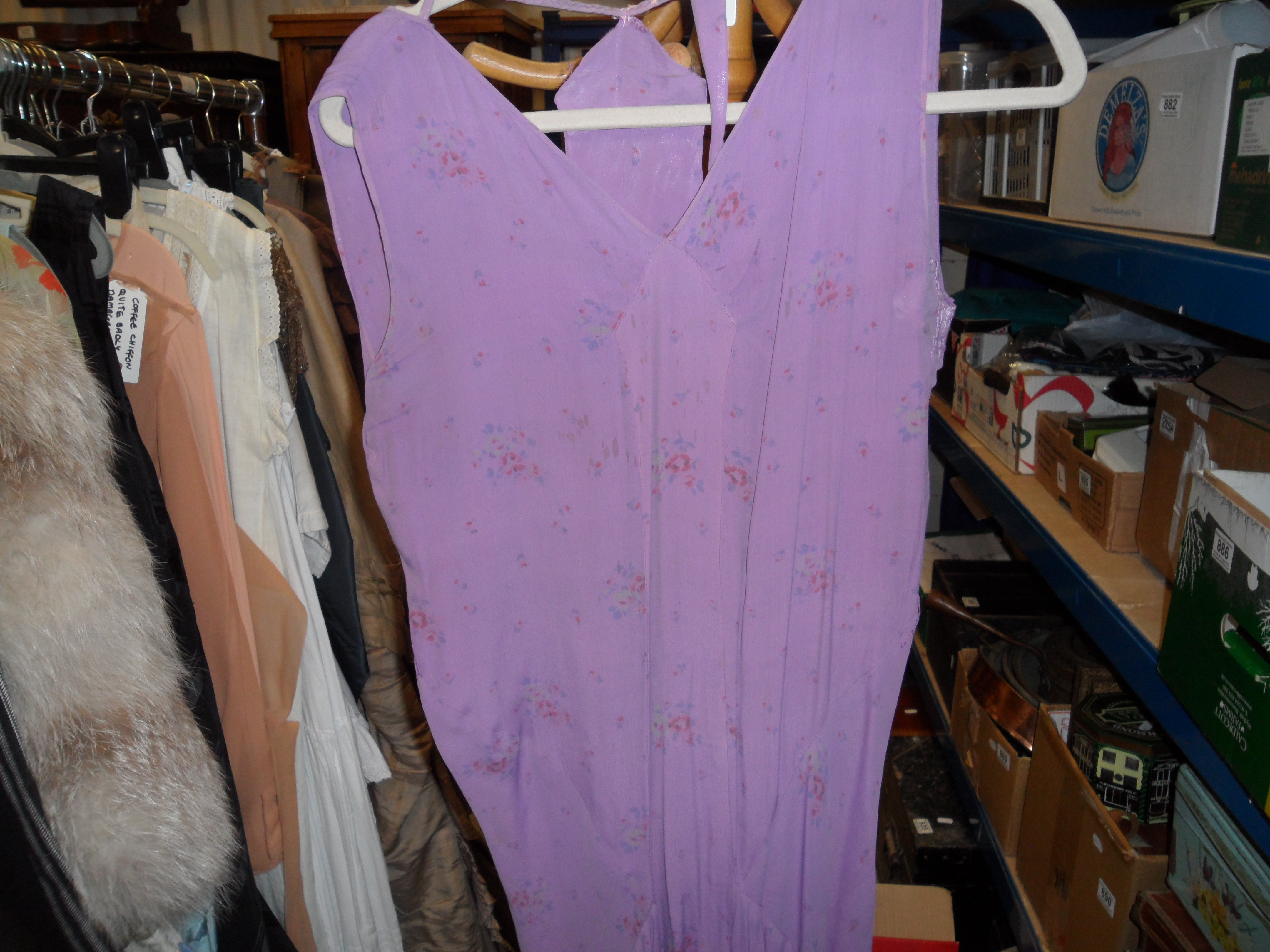 Vintage Clothing - Eight 1920's / 30' / 40's Dresses together with a Silk Dressing Gown and a - Image 21 of 33