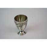 A fully hallmarked French silver egg cup c.1910.