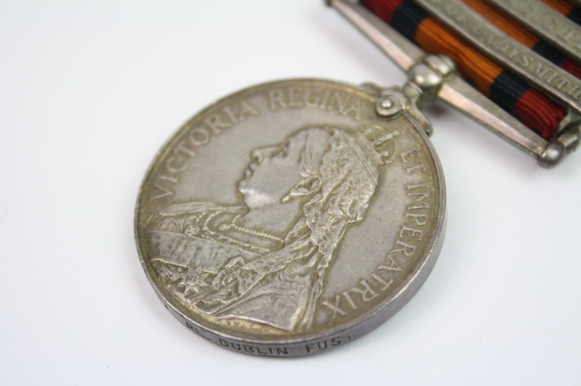 A Full Size Queens South Africa Medal With Five Bars To Include The Transvaal, Orange Free State, - Image 5 of 14