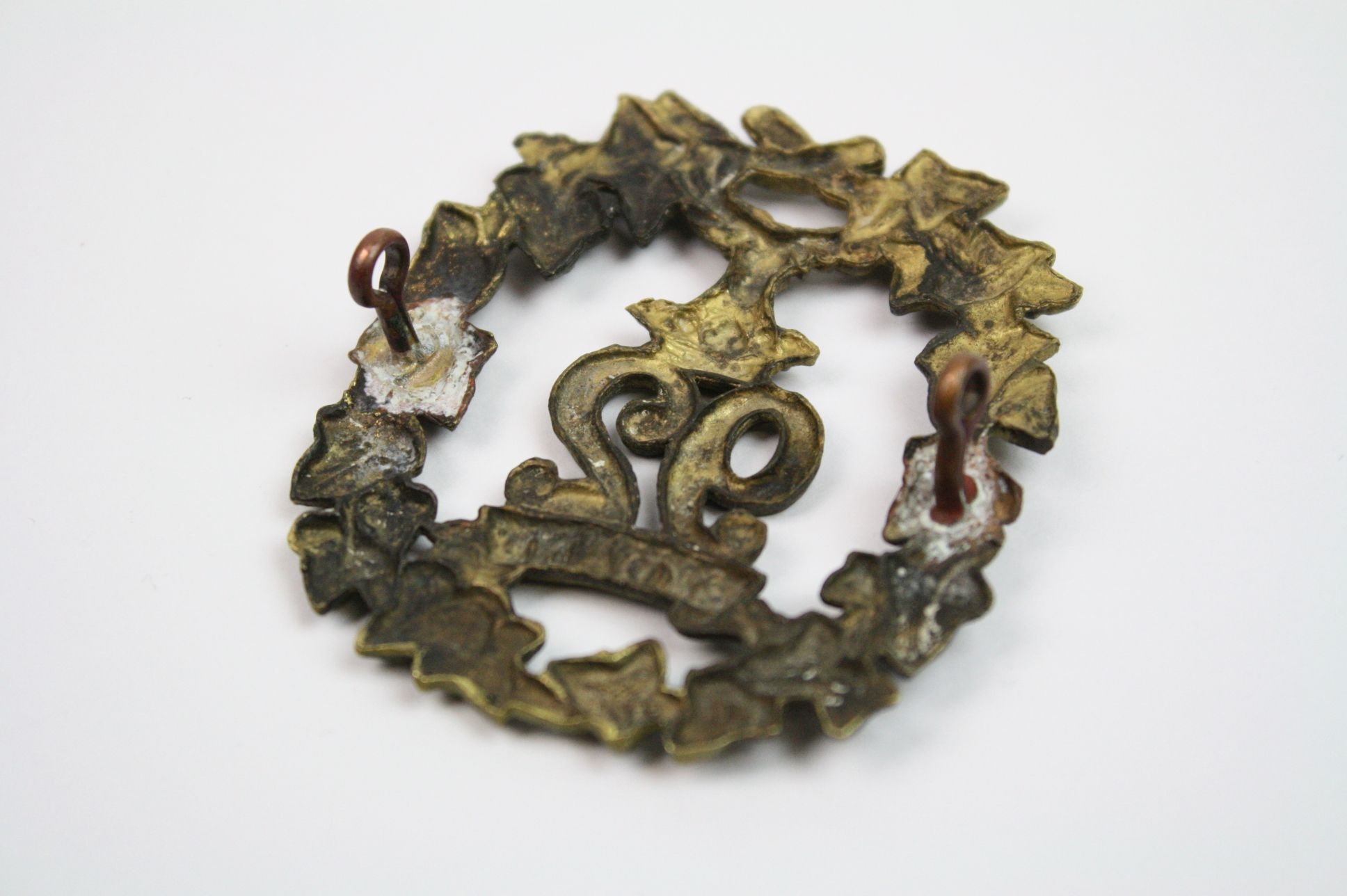 A British Infantry 92nd Regiment Of Foot The Gordon Highlanders Brass Cap Badge. - Image 5 of 8