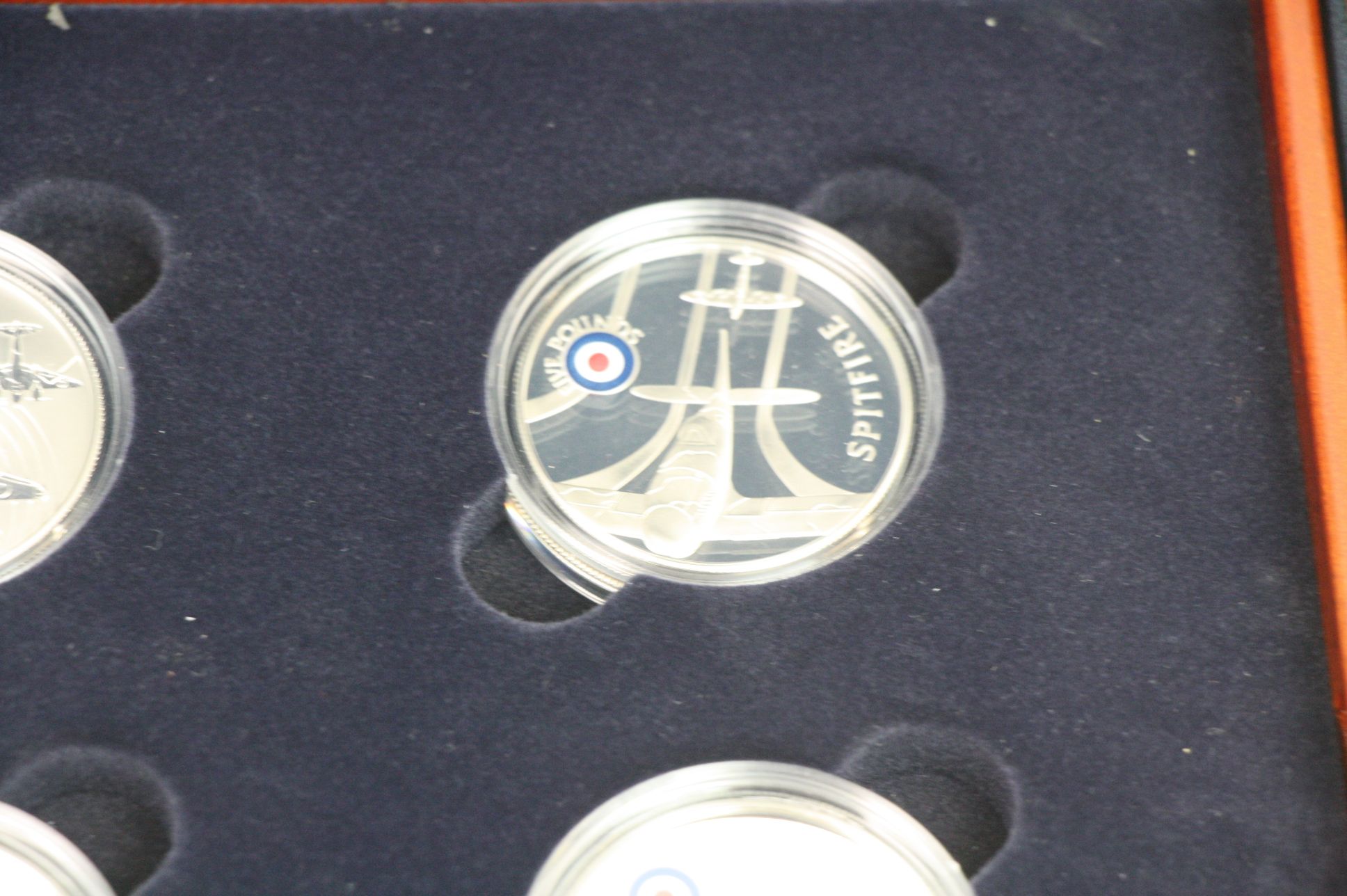 A Royal Mint History Of The RAF / Royal Air Force Silver Proof £5 Coin Set, Set Of 18 x £5 Silver - Image 5 of 21