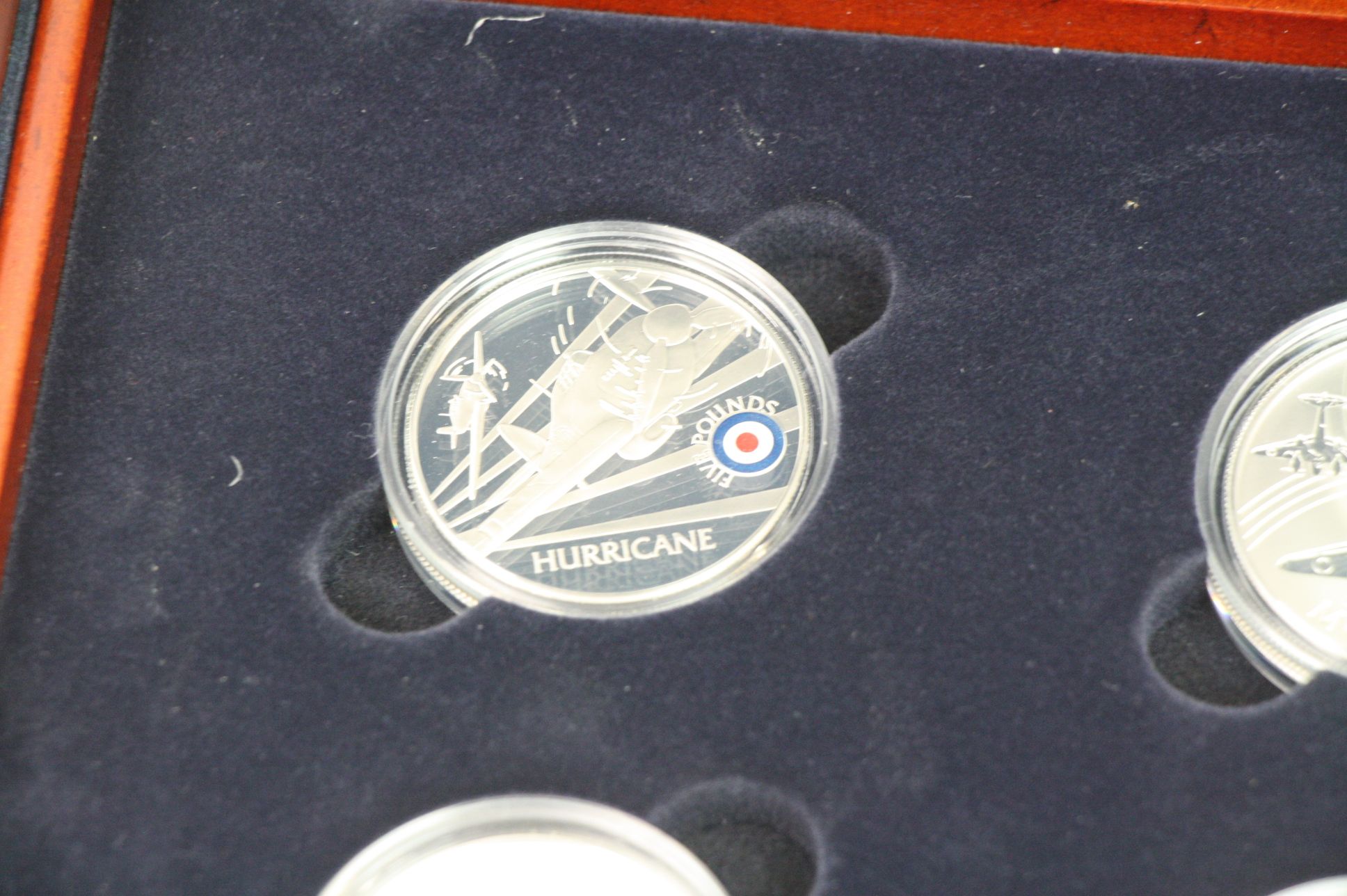 A Royal Mint History Of The RAF / Royal Air Force Silver Proof £5 Coin Set, Set Of 18 x £5 Silver - Image 3 of 21