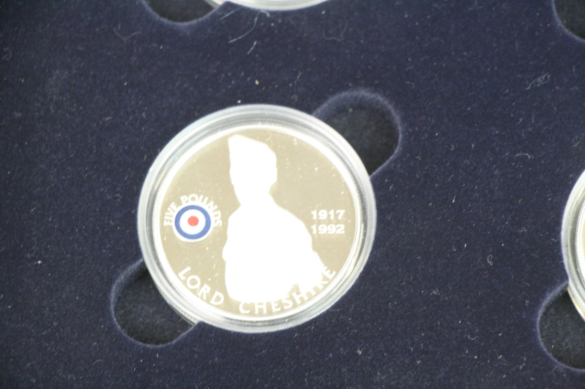 A Royal Mint History Of The RAF / Royal Air Force Silver Proof £5 Coin Set, Set Of 18 x £5 Silver - Image 19 of 21