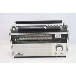 Mid 20th century / Retro Grundig ' Yacht-boy ' Radio