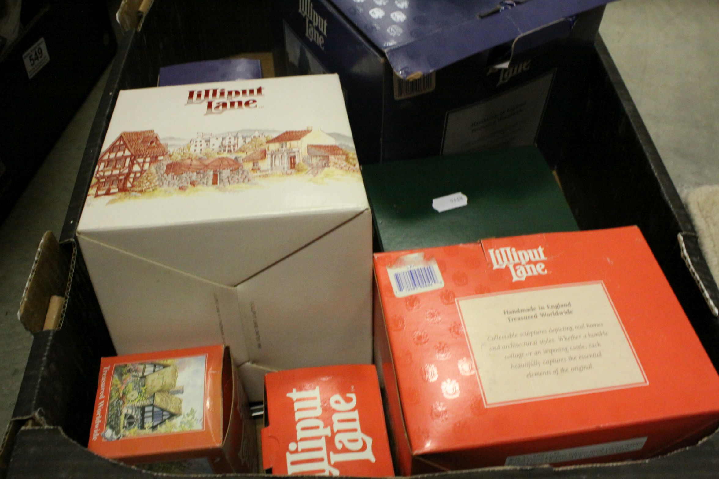 A quantity of boxed Liliput Lane to include John The Baptist , Eilean Donan Castle,Penhill Castle - Image 4 of 4