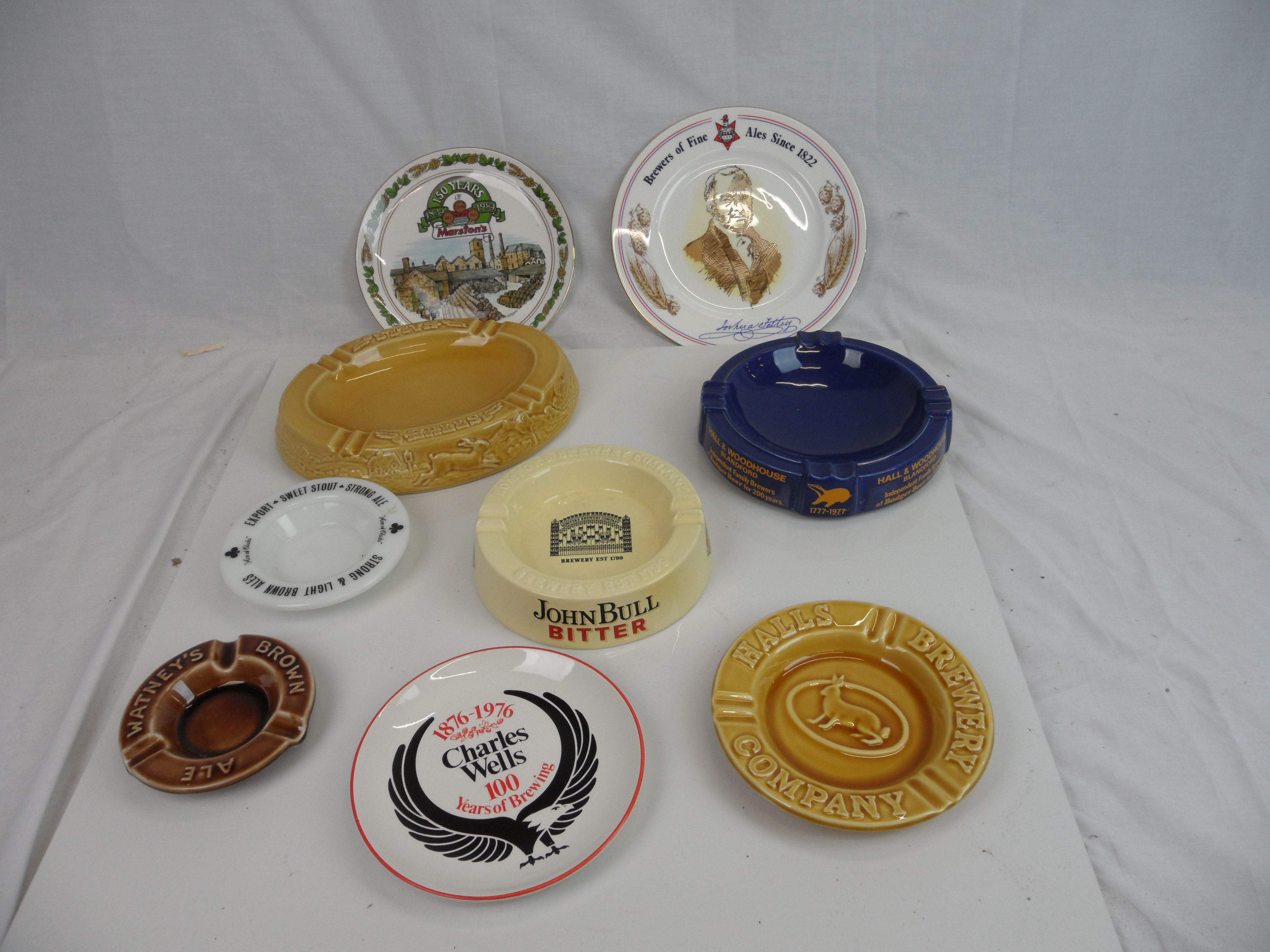 Breweriana - large group of ashtrays, mugs, waterjugs etc, various breweries (2 boxes) - Image 4 of 4