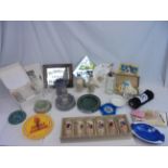 Breweriana - large varied collection of ashtrays, clocks, bar towel, soda siphon etc, various