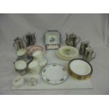 Quantity of mixed ceramics, to include Royal Worcester (1 crate)