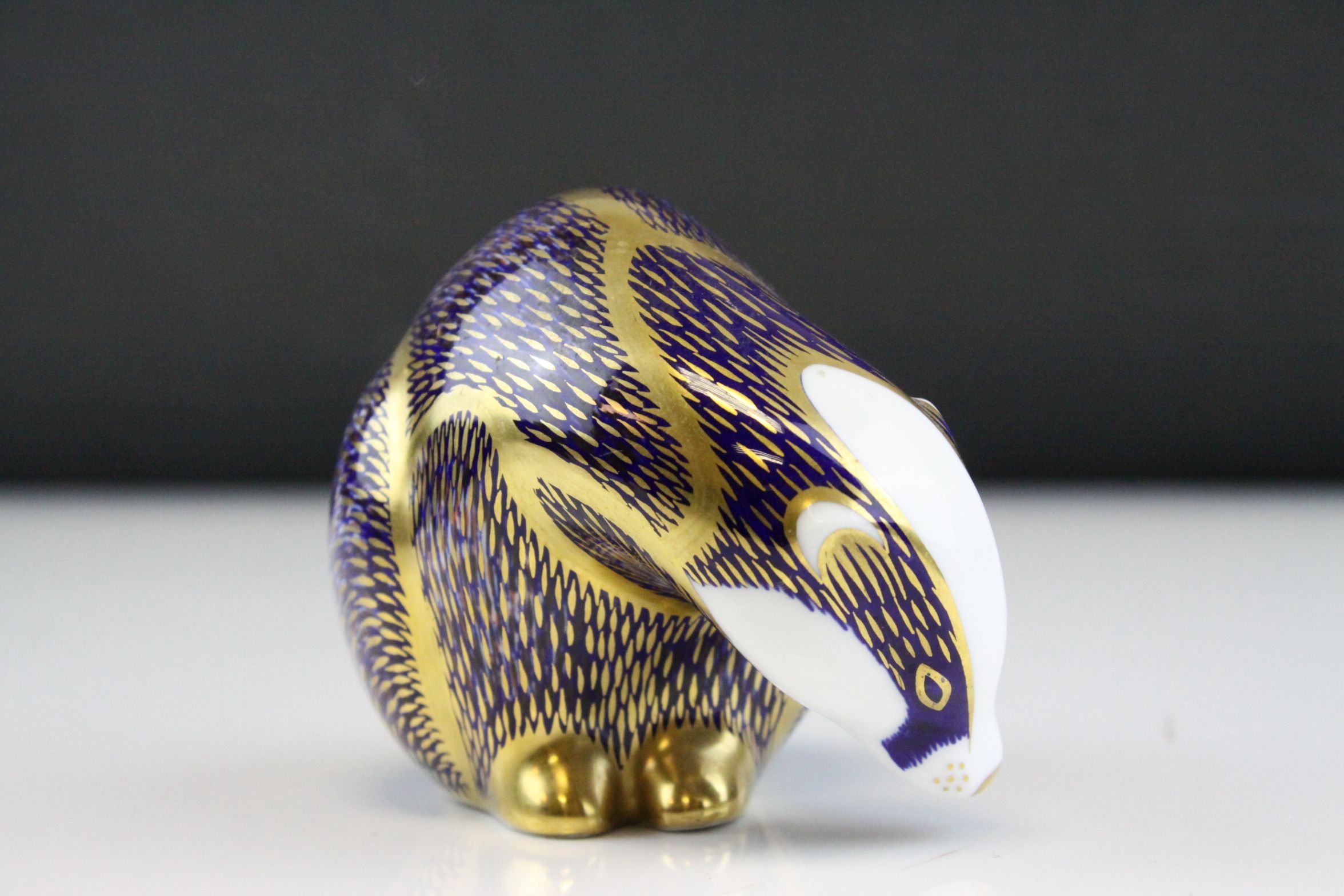 Royal Crown Derby ' Badger ' Paperweight with Gold Stopper, h.8cms - Image 2 of 5