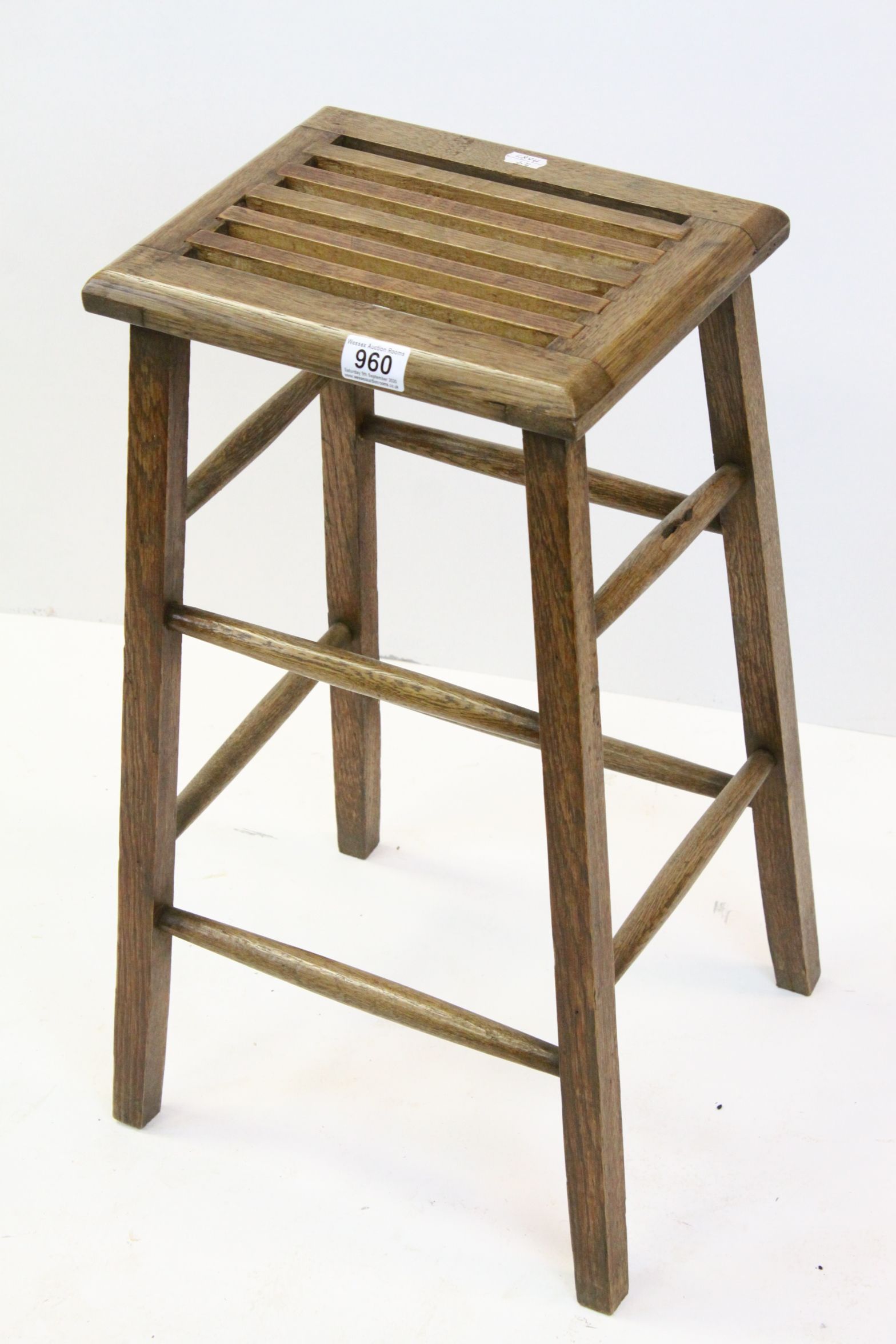 Unusual Arts & Crafts light oak luggage rack