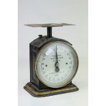 Early 20th century Set of ' Hughes Baby Weigher ' Scales, no. 48, h.23cms