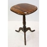 Georgian Oak Pedestal Table (with replaced top) raised on three swept feet, h.72cms
