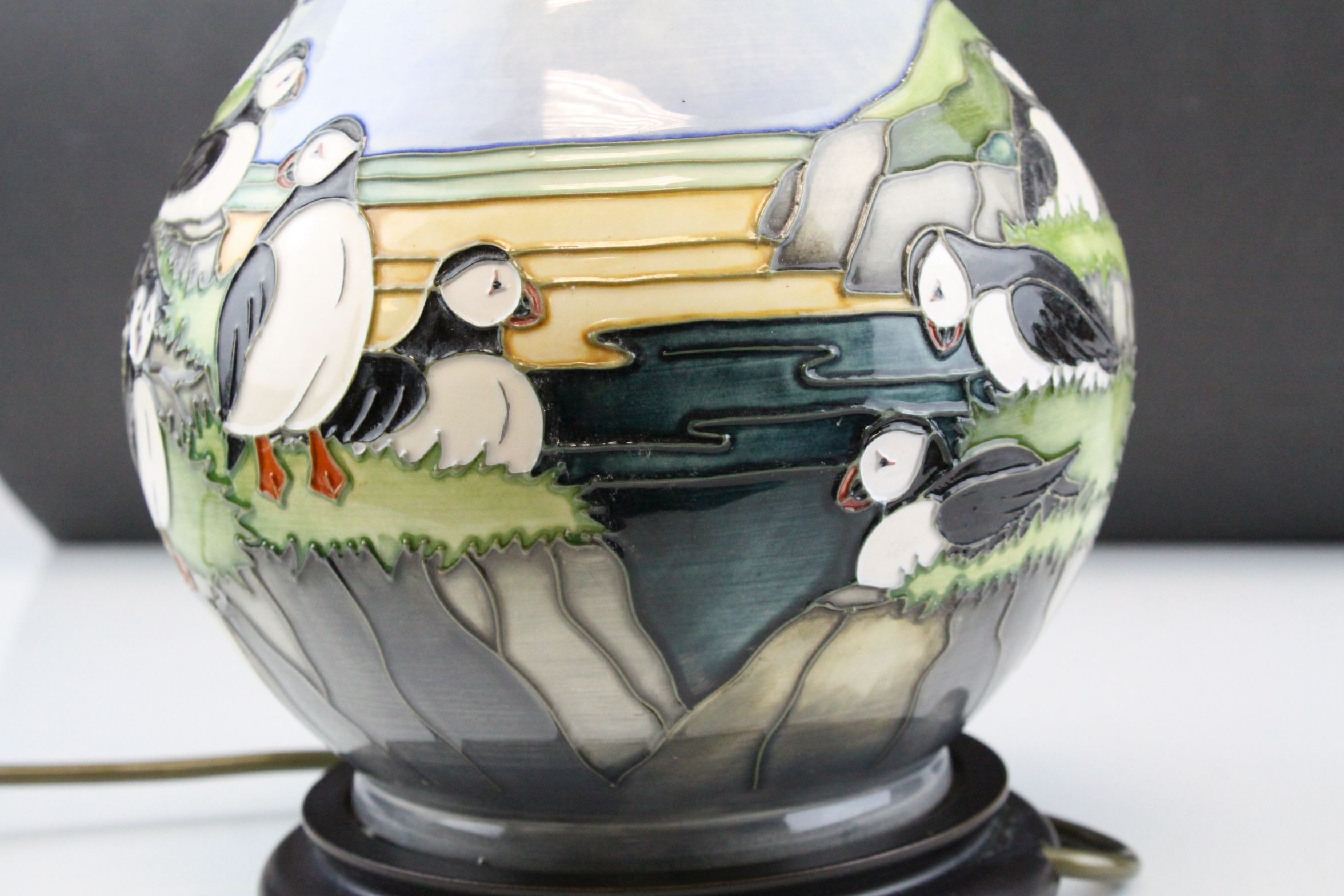 Moorcroft ' Puffin ' Baluster Table Lamp, height to top of ceramic body 27cms - Image 4 of 6