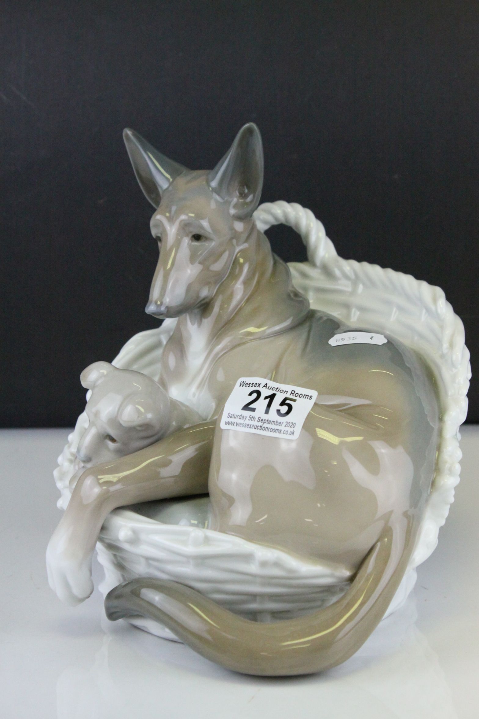 Large Lladro Model of an Alsatian Dog in a Basket with a Puppy, 23cms high - Image 2 of 3