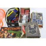 Quantity of vintage Meccano featuring various accessories and colours plus 5 x mid 20th C jigsaw