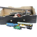Collection of Hornby Dublo & OO gauge model railway to include Dublo 0-6-0 31340 tank engine in