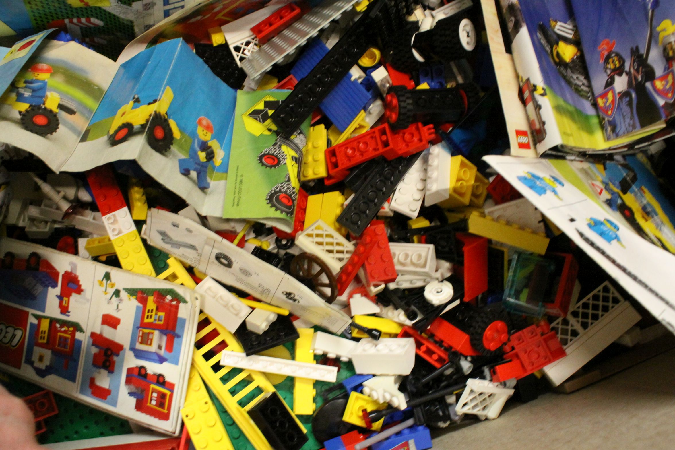 Lego - Quantity of bricks, accessories and instructions circa 1980s/90s featuring minifigures - Image 2 of 6