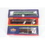 Boxed Lima OO gauge Class 47 George Jackson Churchward D1664 locomotive plus 2 x boxed OO gauge