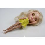 Original Kenner Blythe doll marked 1972 to back, string working well to four different eye