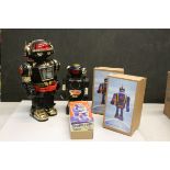 Collection of 5 plastic and tin plate robots to include boxed Schylling Sparkling Mike, Space