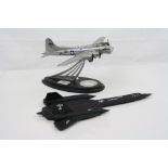 Unboxed Franklin Mint 1:72 scale limited edition diecast SR-71 Blackbird, together with unboxed