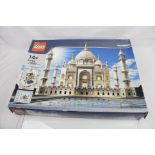 Lego - Boxed Lego 10189 Taj Mahal set, unchecked but appearing complete and vg, with instructions,