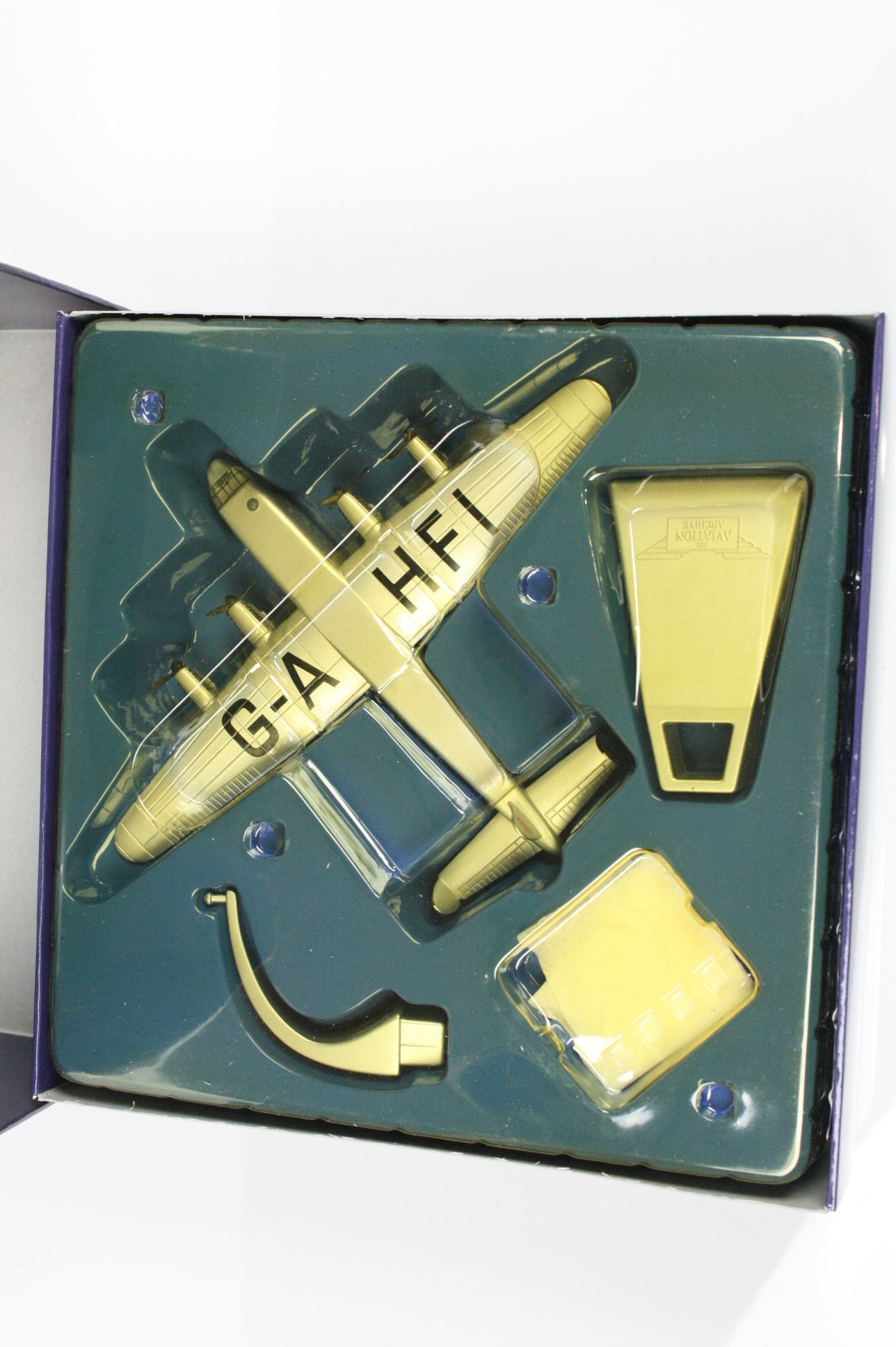 Five boxed ltd edn Corgi The Aviation Archive model planes to include Military x 3 (48805 Short - Image 8 of 12