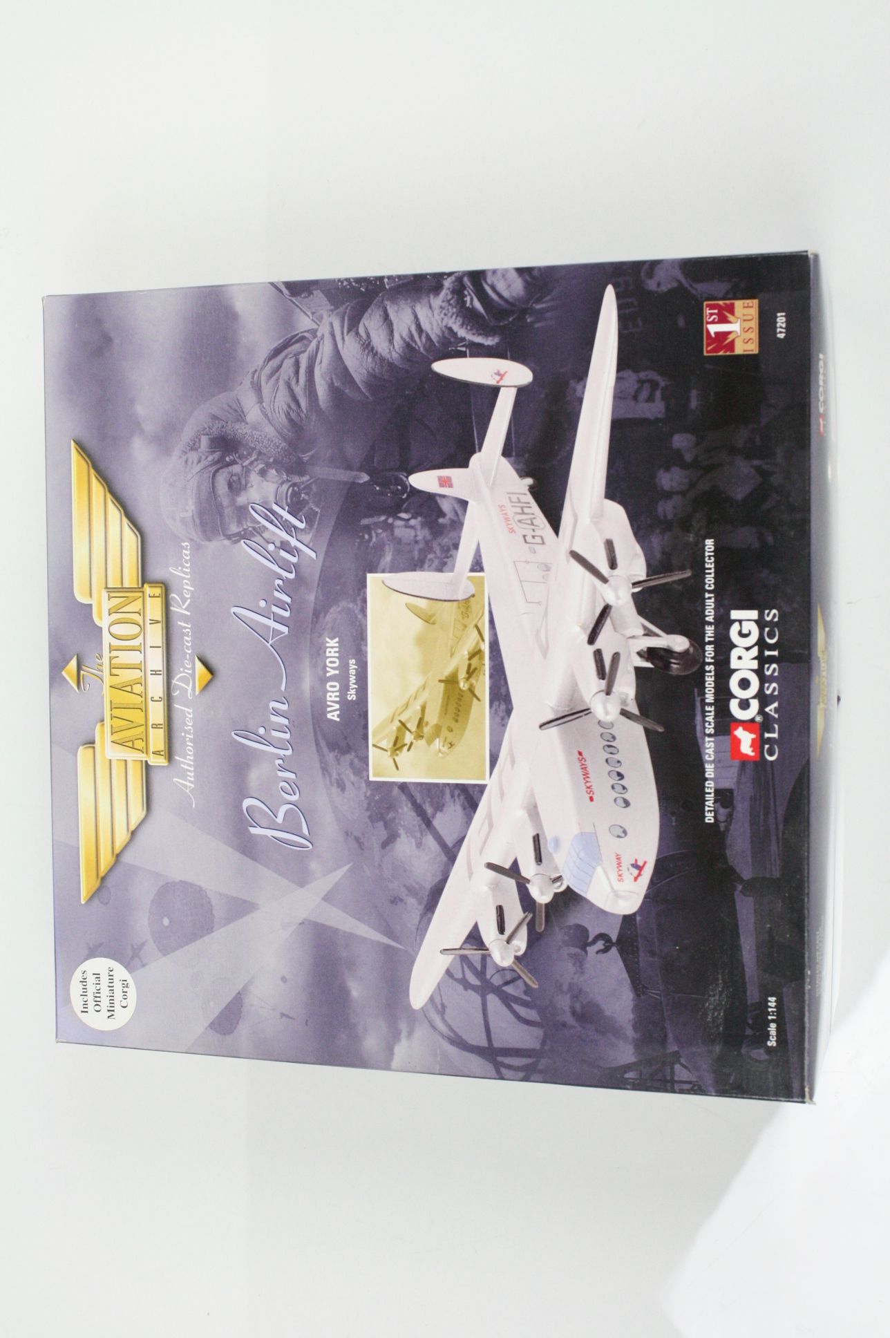 Five boxed ltd edn Corgi The Aviation Archive model planes to include Military x 3 (48805 Short - Image 7 of 12