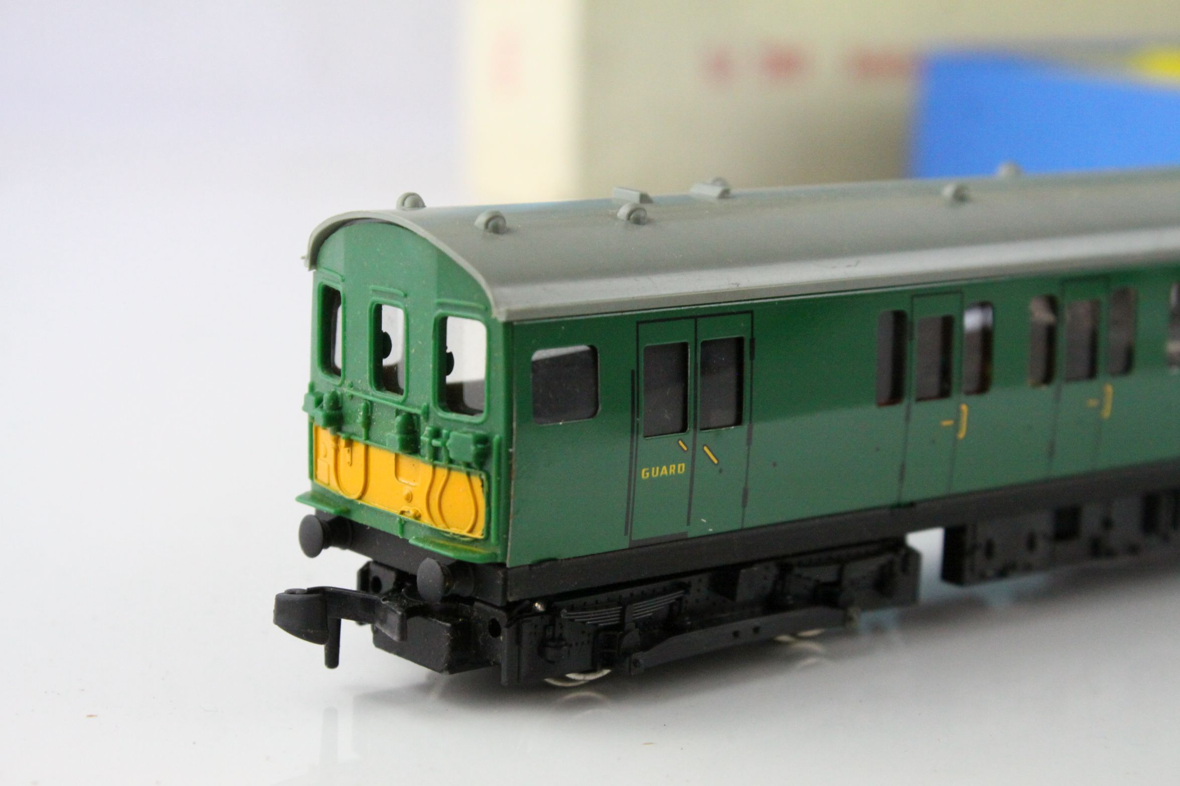 Boxed Hornby Dublo 2050 Surburban Electric Train Set, complete and appearing vg - Image 4 of 7