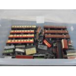 Collection of 37 Hornby Dublo items of rolling stock to include coaches, wagons and trucks