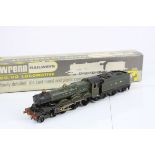 Boxed Wrenn OO gauge Wigmore Castle GWR 4-6-0 locomotive with tender contained with Wrenn Cardiff