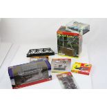 Seven boxed / carded OO gauge model railway accessories to include boxed Hornby Skaledale Mine Shaft