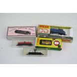 Boxed and unmade N gauge Langley Miniature Models Waterways Scene kit plus a boxed Wrenn