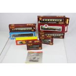 Eight boxed items of OO gauge rolling stock to include 6 x Airfix, Hornby & Dapol plus a carded