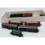 Collection of HO gauge model railway to include Fleischmann locomotive and 11 items of rolling stock