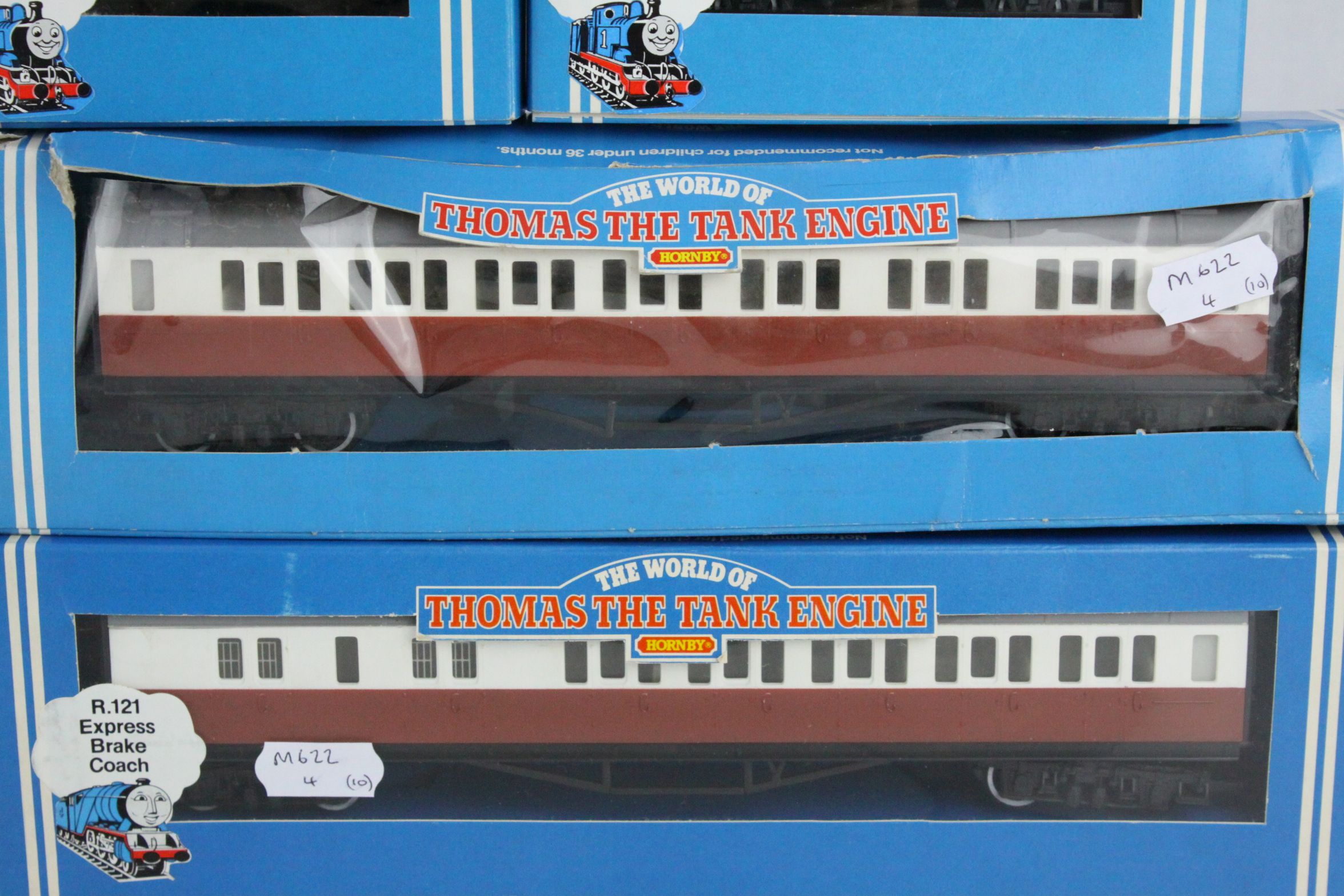 10 Boxed Hornby OO gauge Thomas The Tank Engine items of rolling stock to include R120 Express - Image 4 of 5