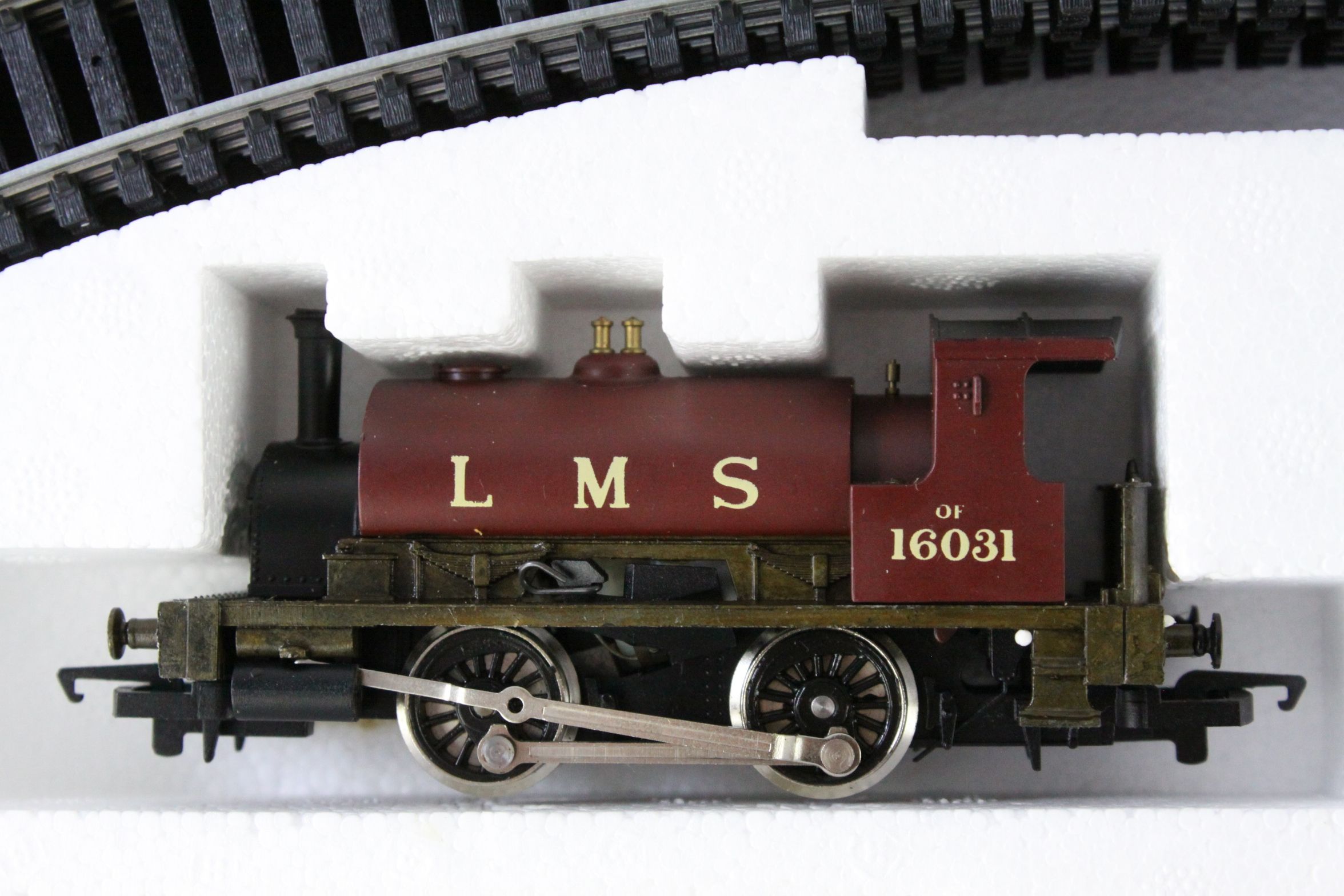 Boxed Hornby OO gauge R691 Midland Belle electric train set with LMS 0-4-0 locomotive, rolling - Image 5 of 7