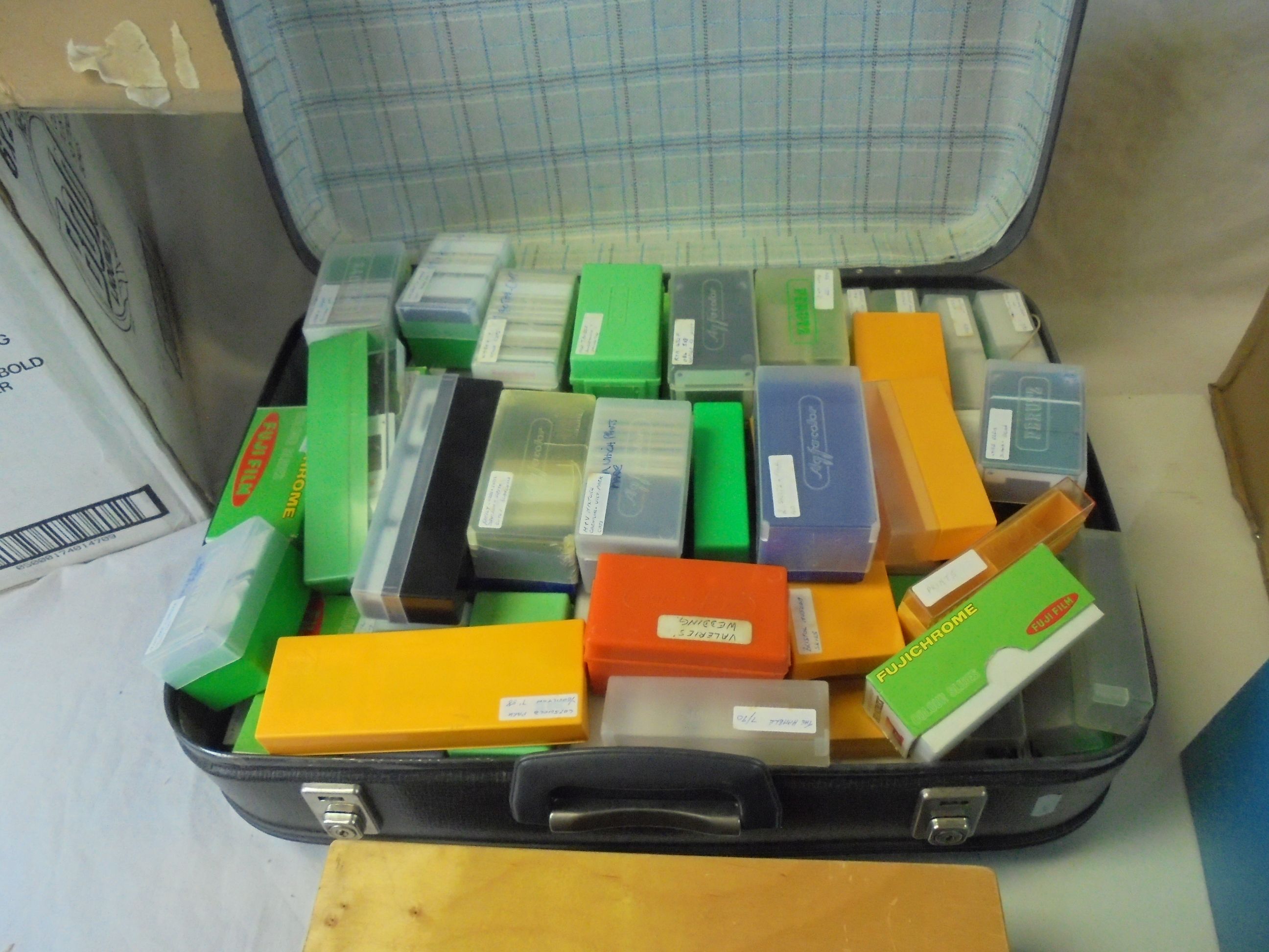 A large quantity of slides contained in three boxes plus one other cased set .and a suitcase of - Image 5 of 5