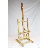 A Daler Rowney pine artists easel.