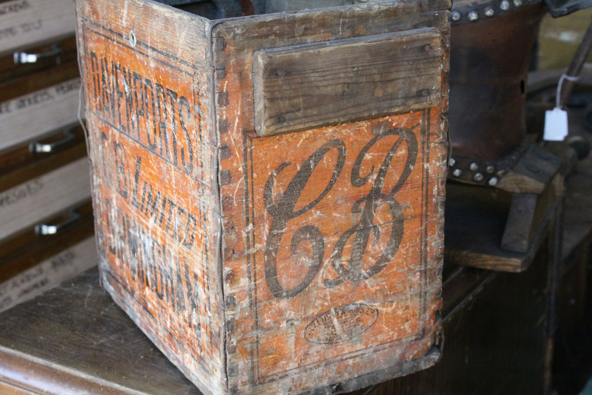 Wooden ' Davenports ' Beer Crate together with Set of Bellows - Image 3 of 3