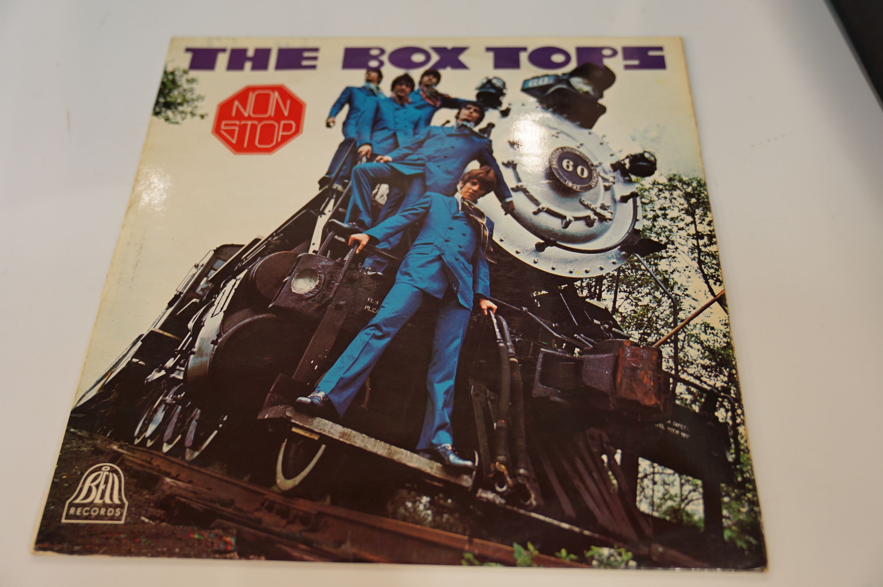 VINYL - THE BOX TOPS - "NON STOP", 1968 UK ORIGINAL 1ST ISSUE, BELL RECORDS, SBLL 108. A NEAR