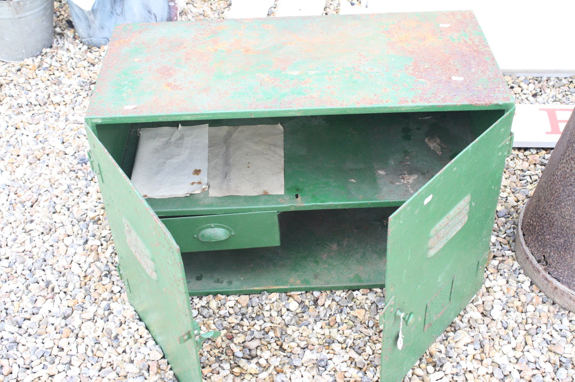 A green painted two door industrial cabinet. - Image 3 of 3