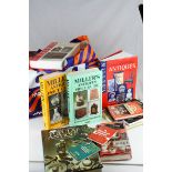 Quantity of Miller's Antique Guides plus other Antique Reference Books including Clarice Cliff