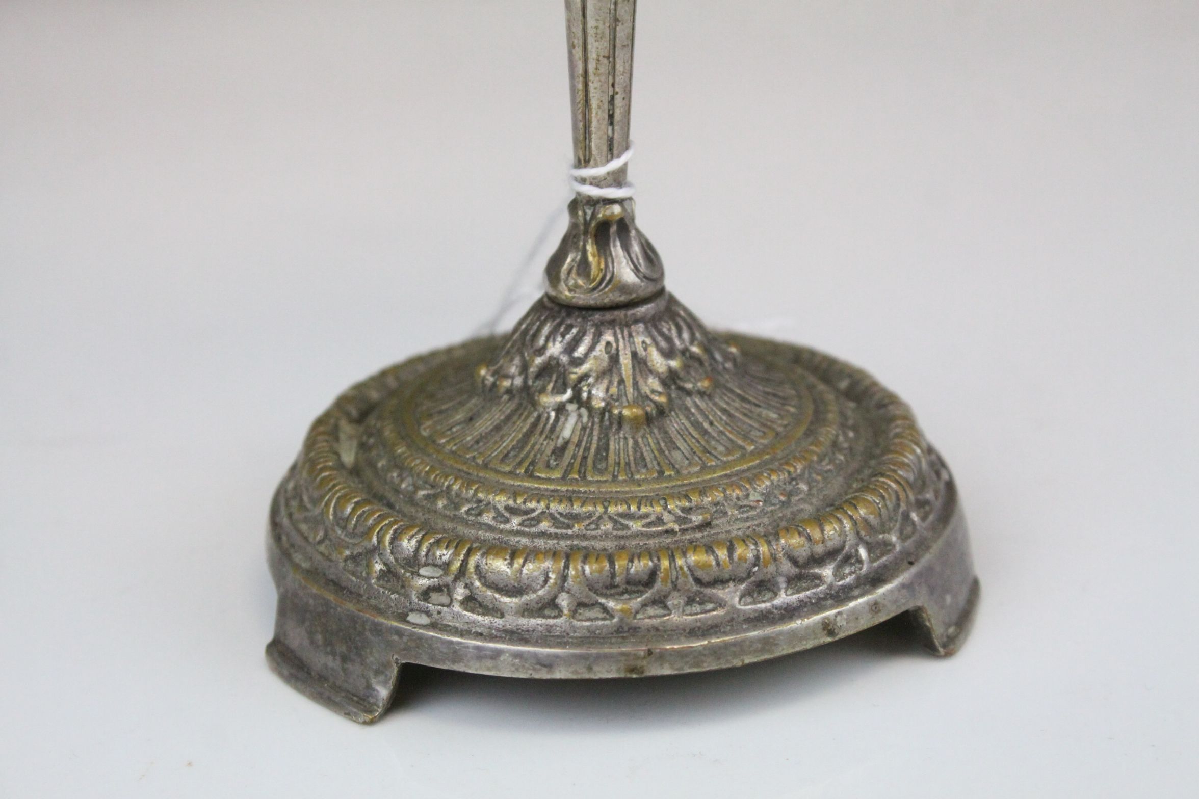 Brass Table Lighter in the form of a Street Lamp - Image 3 of 5